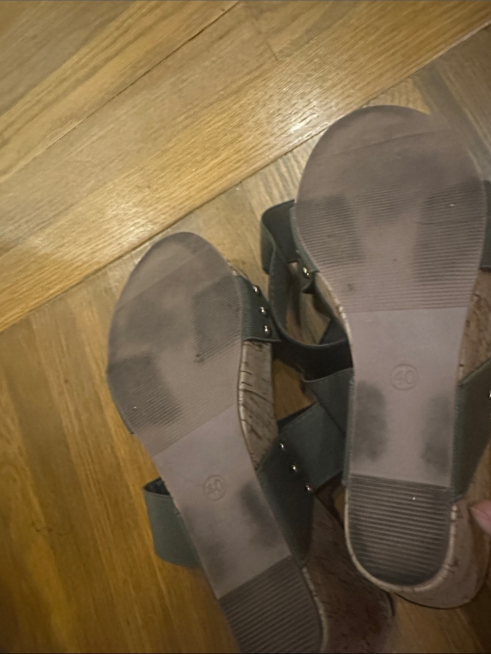 Women’s Olive Green Elastic Strap Cork Wedge Sandals - Picture 5 of 5